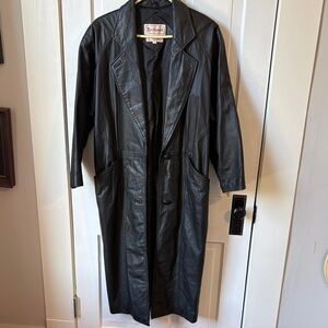 Bechamel‎ Black Leather Trench Coat